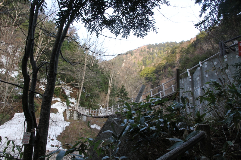 日向オソロシ滝橋